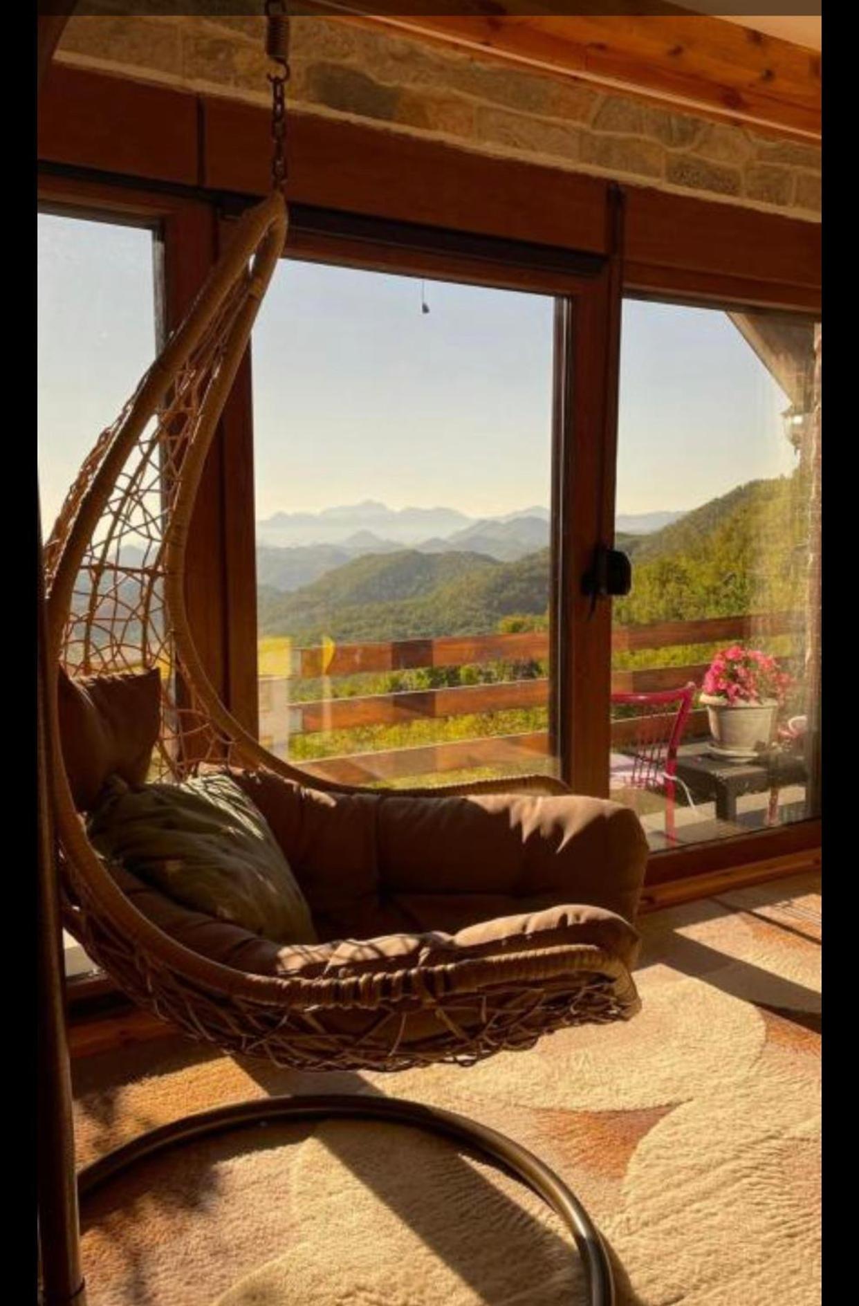 House On The Hill Villa เซทินเจ ภายนอก รูปภาพ